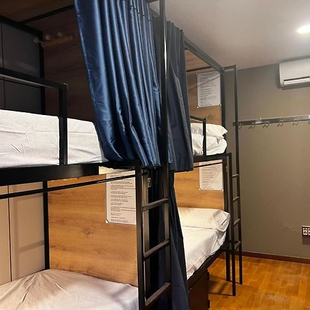 Hostel Estrella 20 Мадрид Екстер'єр фото