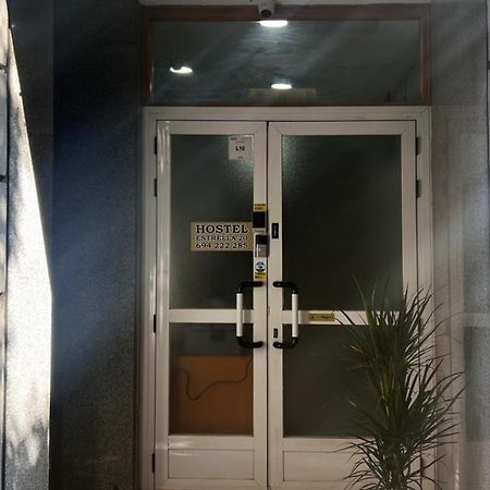 Hostel Estrella 20 Мадрид Екстер'єр фото