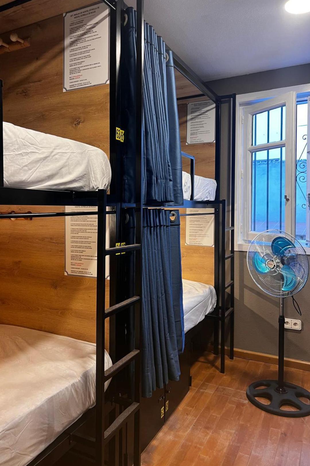 Hostel Estrella 20 Мадрид Екстер'єр фото